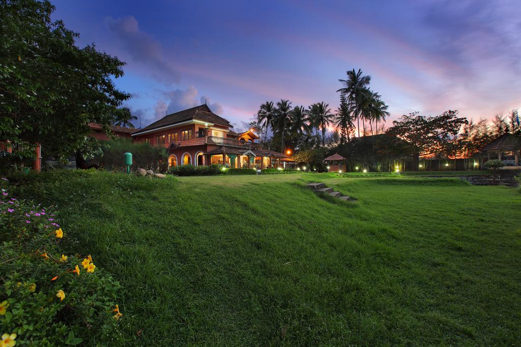 The River Retreat Heritage Ayurvedic Resort Shoranur Екстер'єр фото