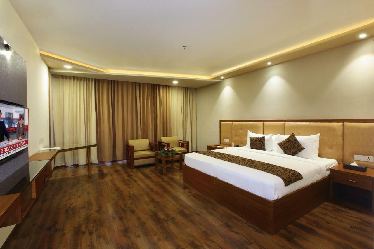 The River Retreat Heritage Ayurvedic Resort Shoranur Екстер'єр фото